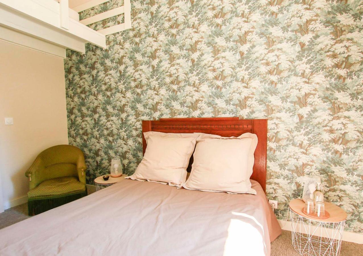Domaine De Bauzit Bed & Breakfast Vals-pres-le-Puy Ngoại thất bức ảnh