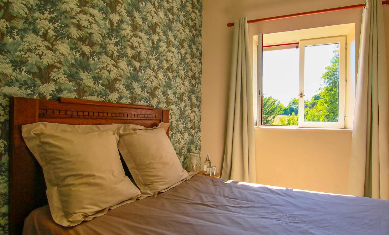 Domaine De Bauzit Bed & Breakfast Vals-pres-le-Puy Ngoại thất bức ảnh